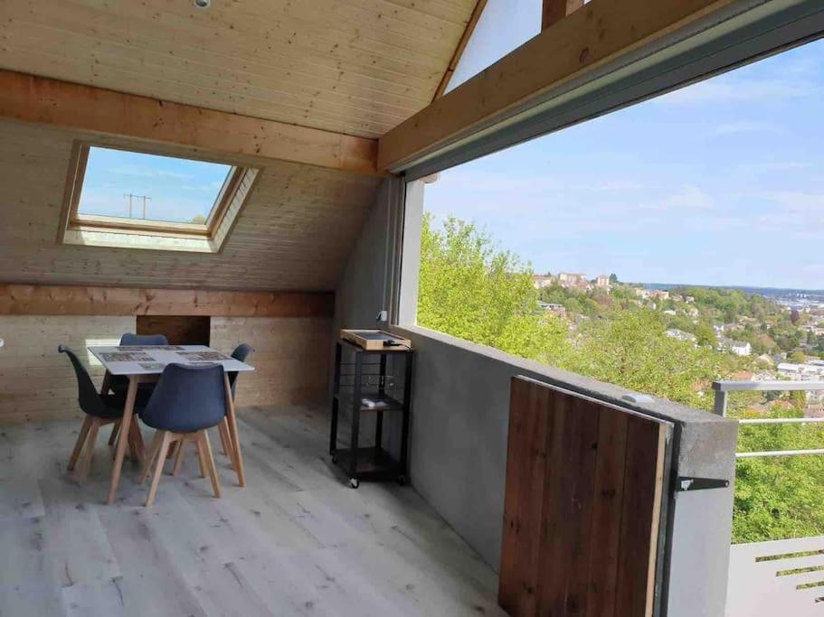 Montbéliard Appart' Terrasse Vue Exceptionnelle 1Er Etage מראה חיצוני תמונה
